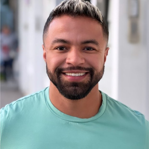 Carlos Vásquez — Técnico en terreno en Stadt
